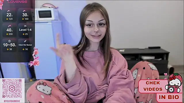 Snapshot of shy_melony chatting on 03/08/25, 04:06 shy melony online show from 03/08/25, 04:06