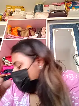 Hotmilfxox online show from 12/10/24, 11:22