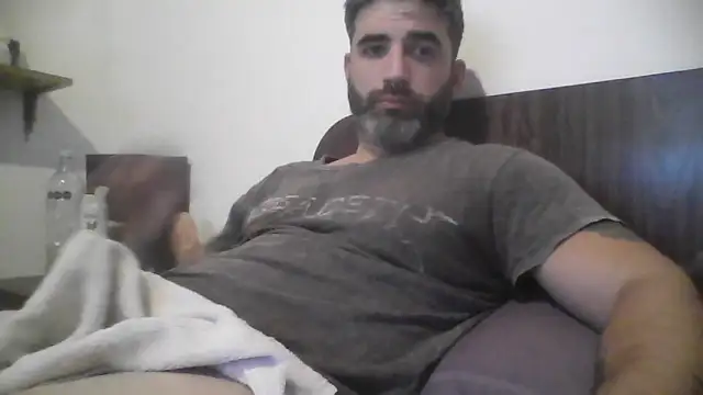 ozzypsico13 online show from 02/01/26, 09:13