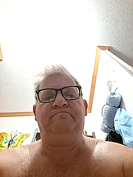 Snapshot of J83560Jason chatting on 11/04/25, 09:52 J83560Jason online show from 11/04/25, 09:52