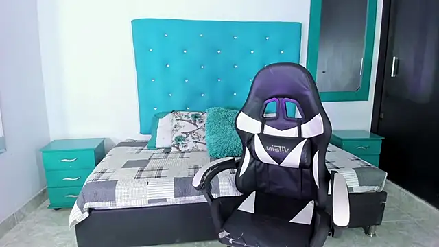 Tasha Sant online show from 09/12/25, 08:42