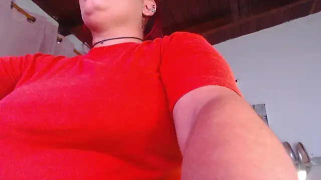 Snapshot of Amara_Red chatting on 07/09/26, 11:14 Amara Red online show from 07/09/26, 11:14