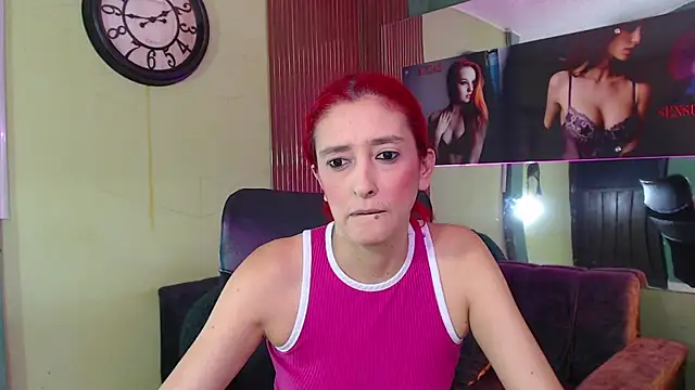 Snapshot of Ruby_Your_Milf chatting on 04/22/26, 09:05 Ruby Your Milf online show from 04/22/26, 09:05