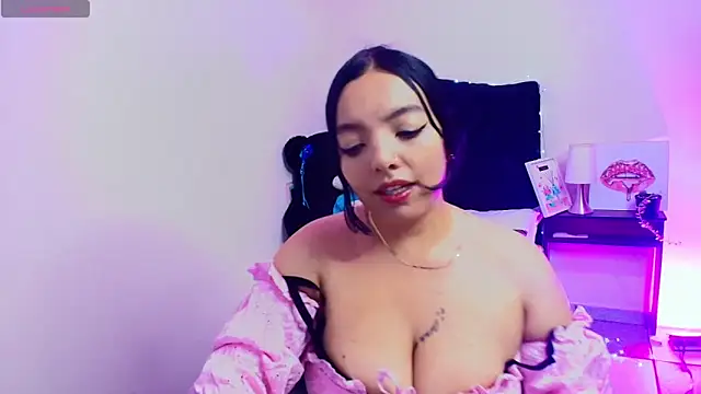 loren tits24 online show from 05/21/26, 08:38