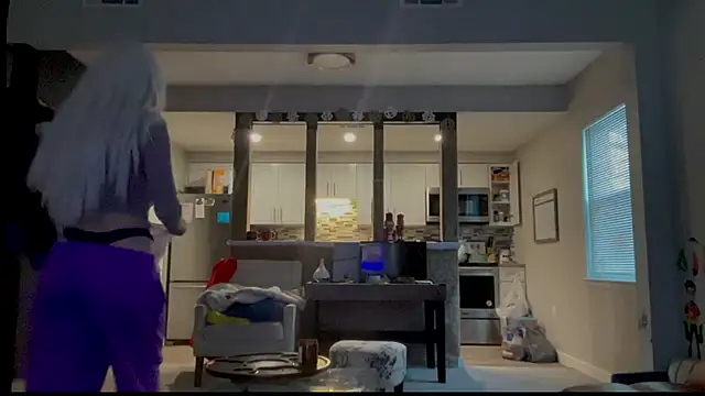 Snapshot of babybimbo chatting on 12/23/24, 06:48 babybimbo online show from 12/23/24, 06:48