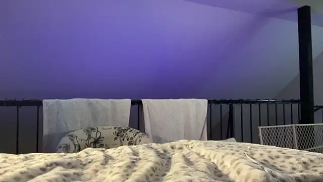 Snapshot of babybimbo chatting on 01/28/25, 10:12 babybimbo online show from 01/28/25, 10:12