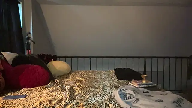 Snapshot of babybimbo chatting on 01/16/26, 08:02 babybimbo online show from 01/16/26, 08:02