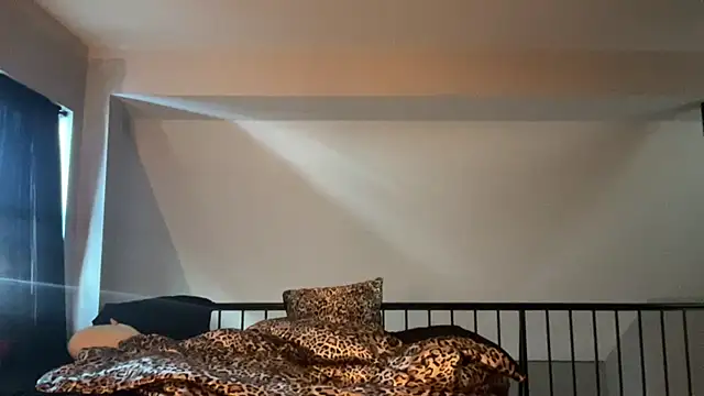 Snapshot of babybimbo chatting on 02/09/26, 05:17 babybimbo online show from 02/09/26, 05:17