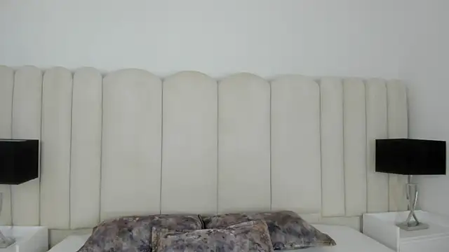 AnnyCherry  online show from 07/04/26, 05:08