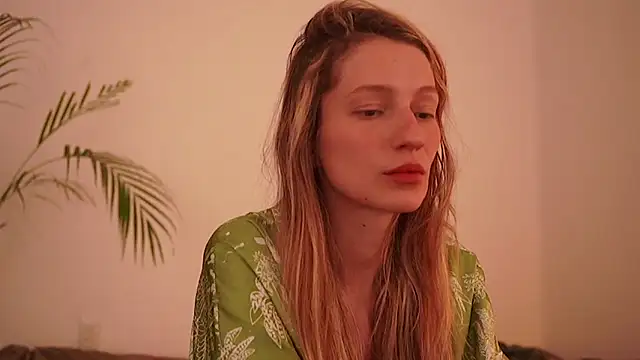 Stephany talks online show from 02/03/26, 02:53