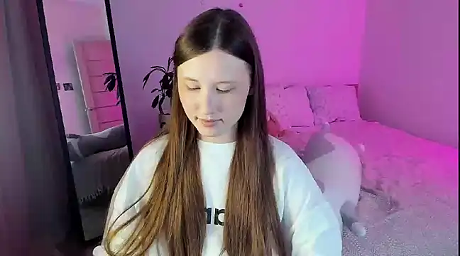 Stella Sunny online show from 02/27/25, 11:59