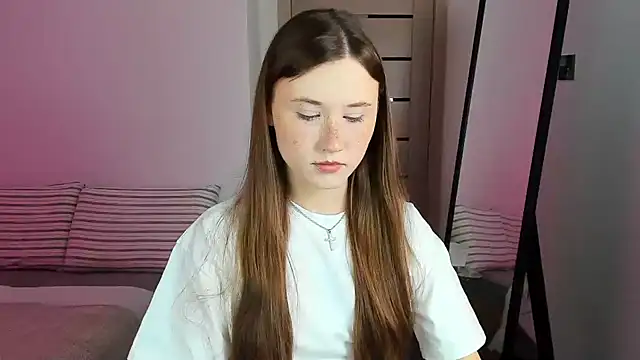 Stella Sunny online show from 10/09/25, 05:55