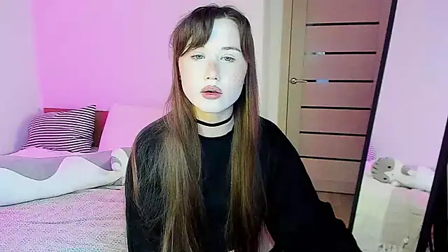 Stella Sunny online show from 11/28/25, 11:51