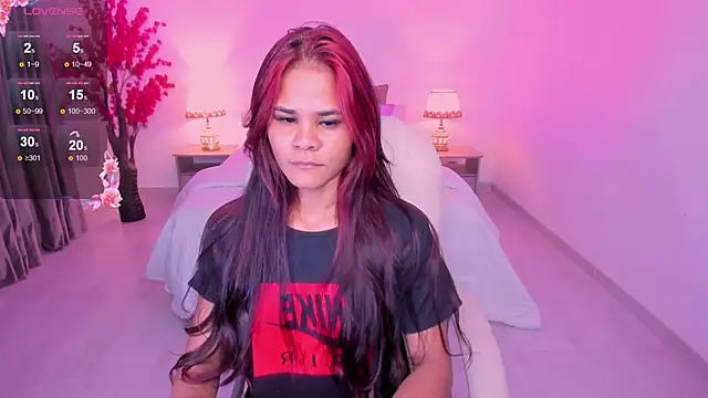 anniie smith online show from 10/03/25, 11:18