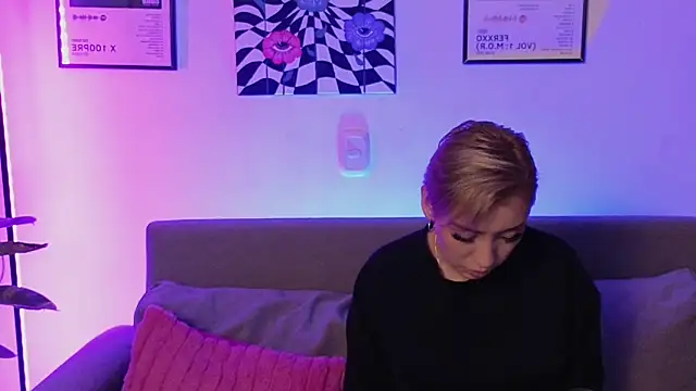 Snapshot of jane_hart_ chatting on 07/11/26, 01:19 jane hart online show from 07/11/26, 01:19