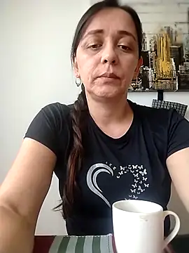 natalie cowens online show from 12/22/25, 09:01