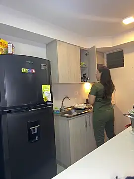 natalie cowens online show from 03/25/26, 01:33