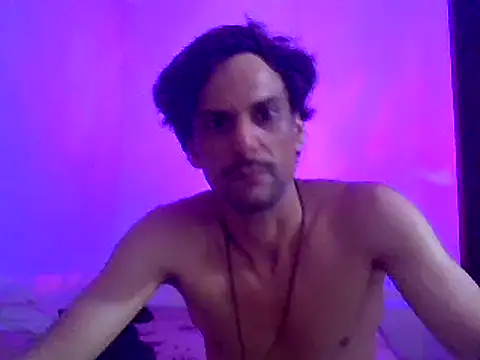 couplemilk online show from 12/31/24, 09:42