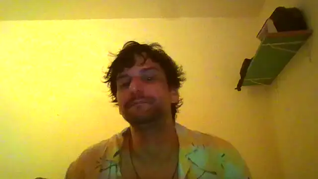 Snapshot of couplemilk chatting on 02/17/26, 10:38 couplemilk online show from 02/17/26, 10:38