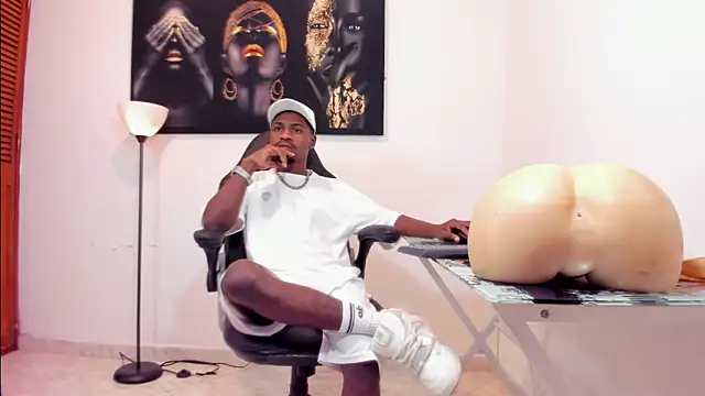 Thomas shelbys online show from 01/07/25, 03:24