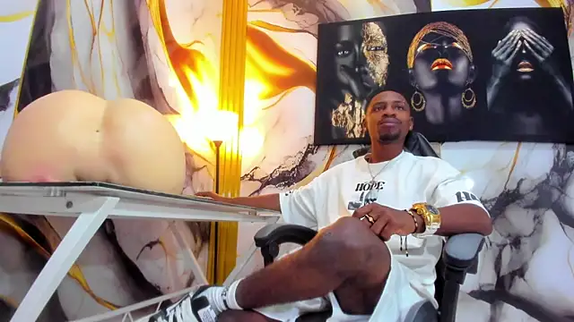 Thomas shelbys online show from 10/08/25, 02:53