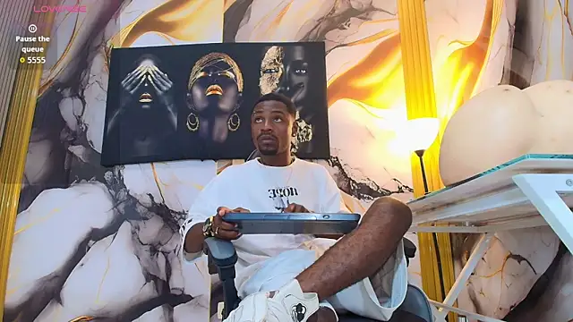 Thomas shelbys online show from 04/18/26, 03:10