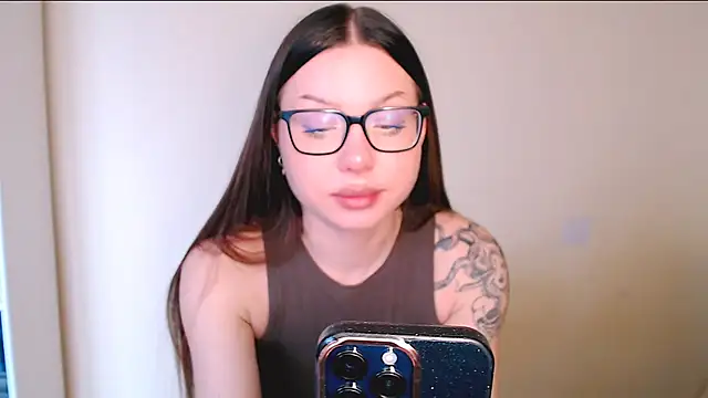 Cutesweetheart online show from 04/15/26, 09:27