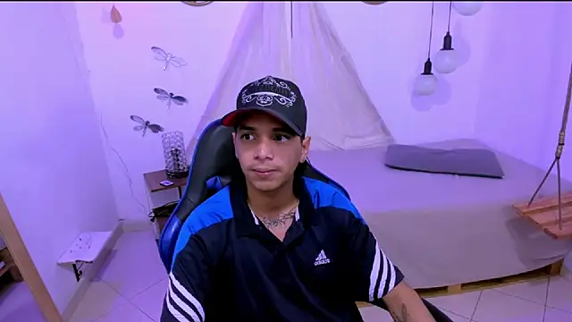 Snapshot of Brand_habes chatting on 02/14/26, 05:48 Brand habes online show from 02/14/26, 05:48