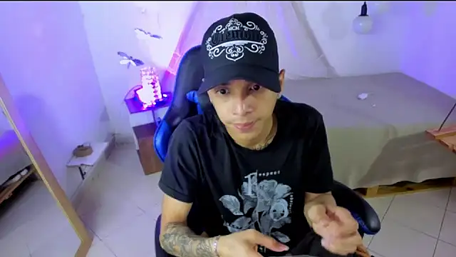 Snapshot of Brand_habes chatting on 02/24/26, 03:48 Brand habes online show from 02/24/26, 03:48