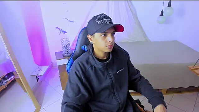 Snapshot of Brand_habes chatting on 02/26/26, 02:43 Brand habes online show from 02/26/26, 02:43