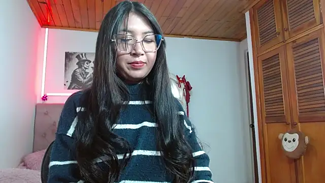 Snapshot of tifanny-squirt chatting on 10/10/25, 01:15 tifanny-squirt online show from 10/10/25, 01:15