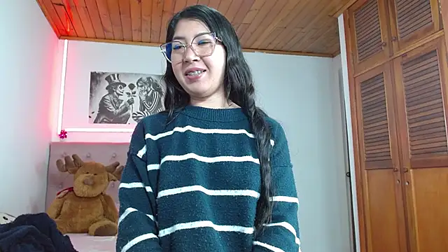 Snapshot of tifanny-squirt chatting on 12/03/25, 04:20 tifanny-squirt online show from 12/03/25, 04:20