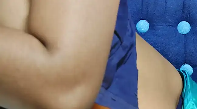 Snapshot of Anjali_cute-Pondati chatting on 02/15/25, 02:33 Anjali cute-Pondati online show from 02/15/25, 02:33