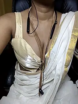 Snapshot of Anjali_cute-Pondati chatting on 06/08/26, 12:14 Anjali cute-Pondati online show from 06/08/26, 12:14