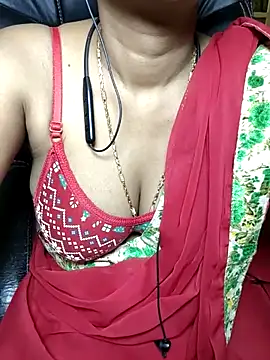 Snapshot of Anjali_cute-Pondati chatting on 06/13/26, 11:57 Anjali cute-Pondati online show from 06/13/26, 11:57