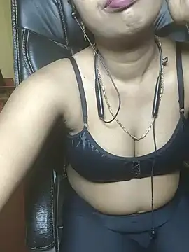 Snapshot of Anjali_cute-Pondati chatting on 06/16/26, 12:02 Anjali cute-Pondati online show from 06/16/26, 12:02