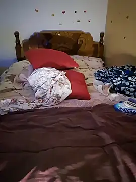 Lunababymylove online show from 12/28/24, 04:52