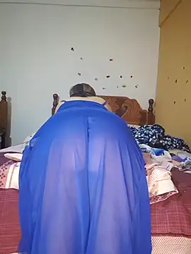 Lunababymylove online show from 01/05/25, 01:56