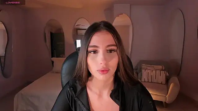 DolcieElliot online show from 02/23/25, 12:16