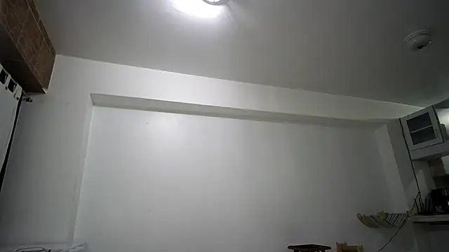 Snapshot of michaelhotbbc chatting on 03/12/25, 05:35 michaelhotbbc online show from 03/12/25, 05:35