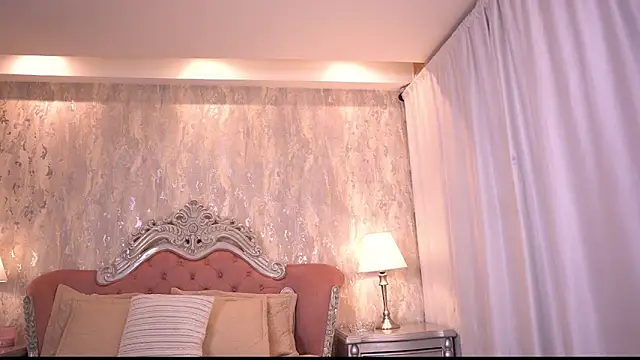 AngelineConnor online show from 01/13/26, 10:48