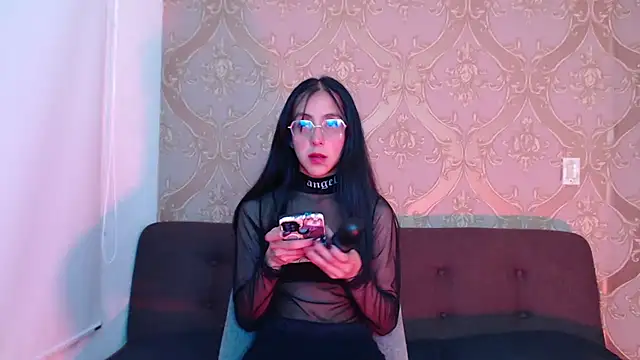 Snapshot of ling_ling24 chatting on 01/08/25, 03:19 ling ling24 online show from 01/08/25, 03:19