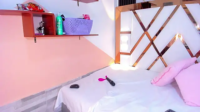 amberr sweett69 online show from 02/22/25, 06:52