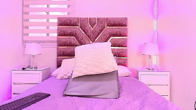 nata luna online show from 03/20/26, 07:30