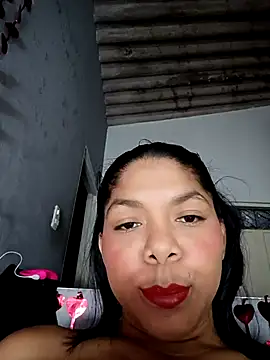 DIORA Latina online show from 02/24/26, 03:04