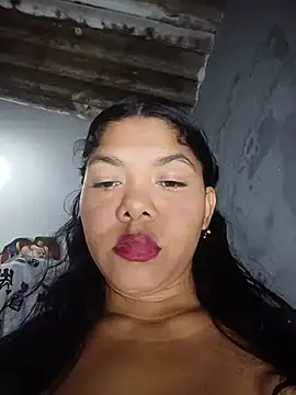 DIORA Latina online show from 05/29/26, 03:48