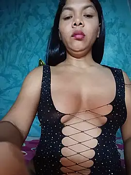 DIORA Latina online show from 06/21/26, 04:59