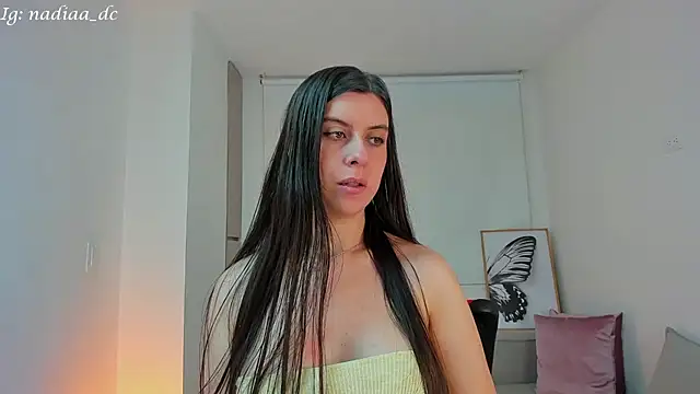 Snapshot of Nadiaa_ chatting on 01/17/25, 03:34 Nadiaa online show from 01/17/25, 03:34