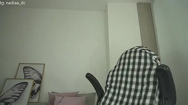 Nadiaa  online show from 04/03/26, 04:32