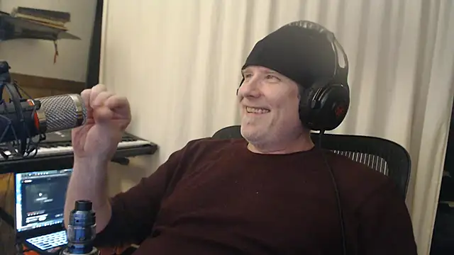 Snapshot of BrisonChase chatting on 03/22/25, 02:05 BrisonChase online show from 03/22/25, 02:05